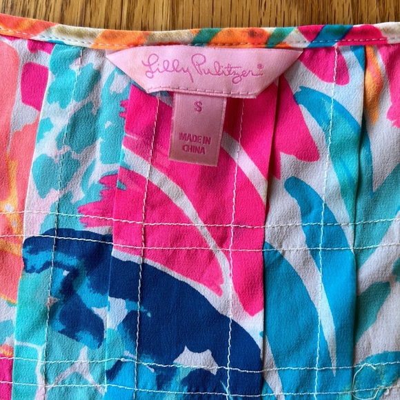 Lilly Pulitzer silk pineapple tank - Picture 2 of 6